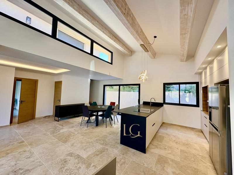 Villa - 126 m² - 5 pièces