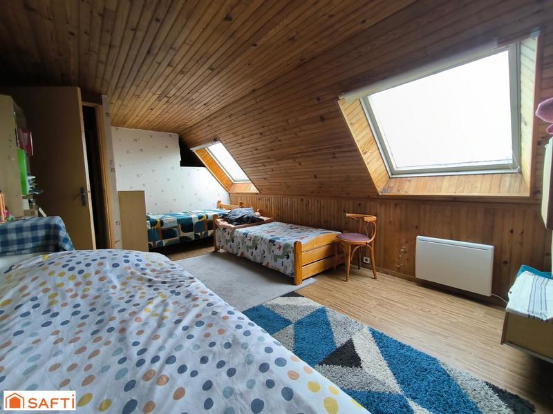 Maison - 264 m² - 19 pièces