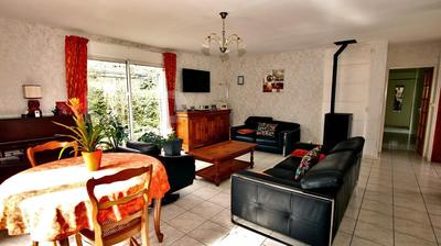 Maison - 136 m² - 6 pièces