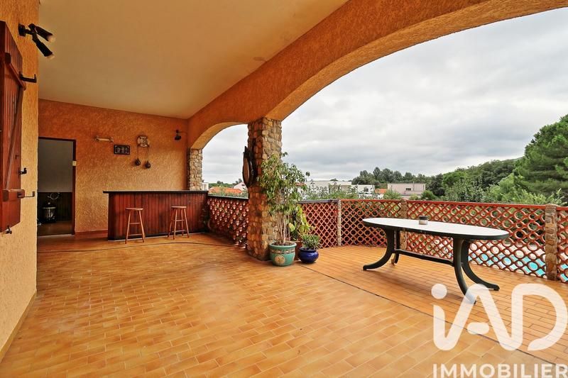 Maison - 170 m² - 6 pièces