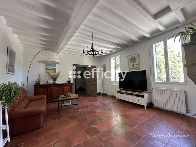 Maison bourgeoise - 180 m² - 6 pièces