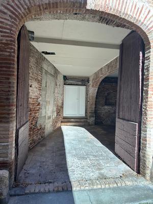 Parking / Garage - 42 m²