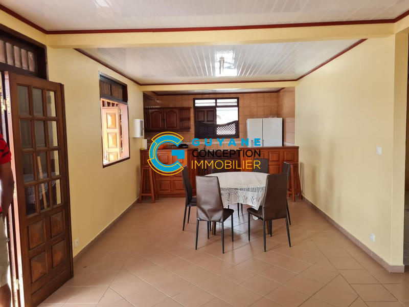 Appartement - 86 m² - 3 pièces