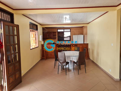 Appartement - 86 m² - 3 pièces