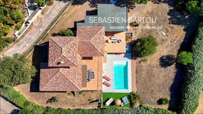 Maison - 168 m² - 5 pièces