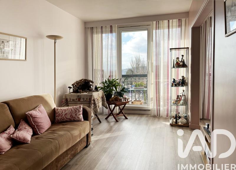 Appartement - 82 m² - 4 pièces