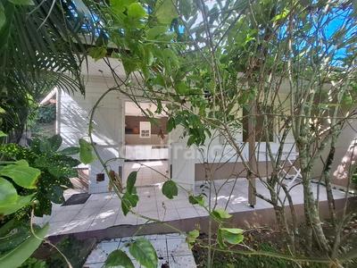 Immeuble - 334 m² - 17 pièces