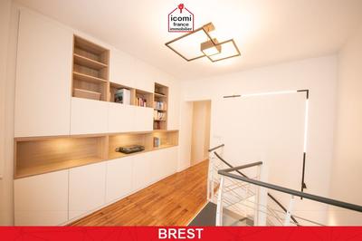 Duplex - 160 m² - 6 pièces