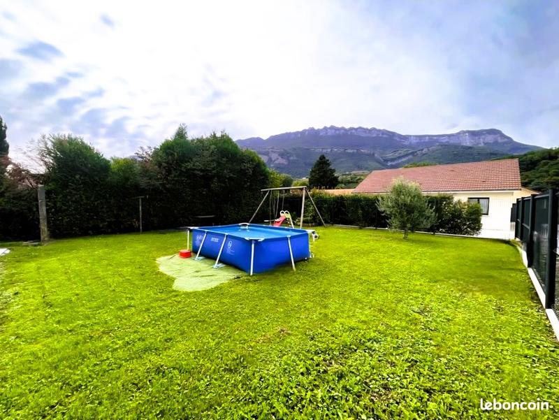 Maison traditionnelle - 120 m² - 6 pièces