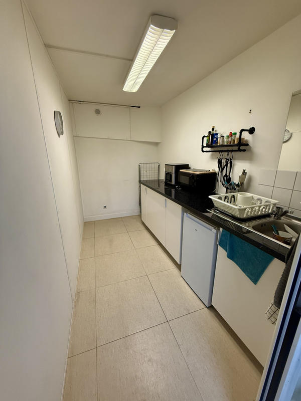 Bureau - 70 m² - 4 pièces