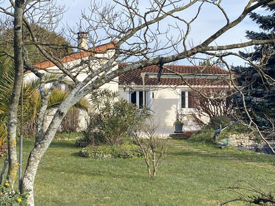 Maison - 110 m² - 5 pièces
