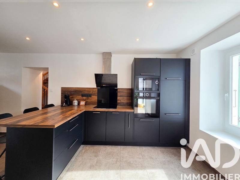 Maison - 130 m² - 6 pièces