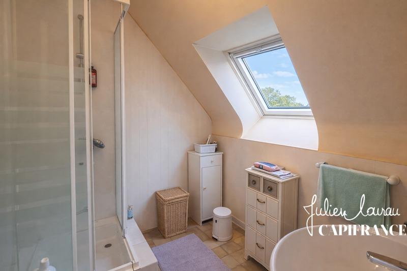 Maison - 107 m² - 6 pièces