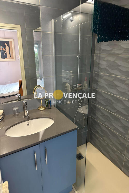 Appartement - 86 m² - 5 pièces