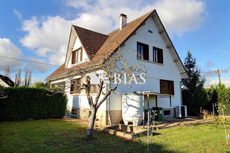 Maison - 135 m² - 8 pièces
