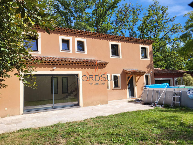 Villa - 148 m² - 5 pièces