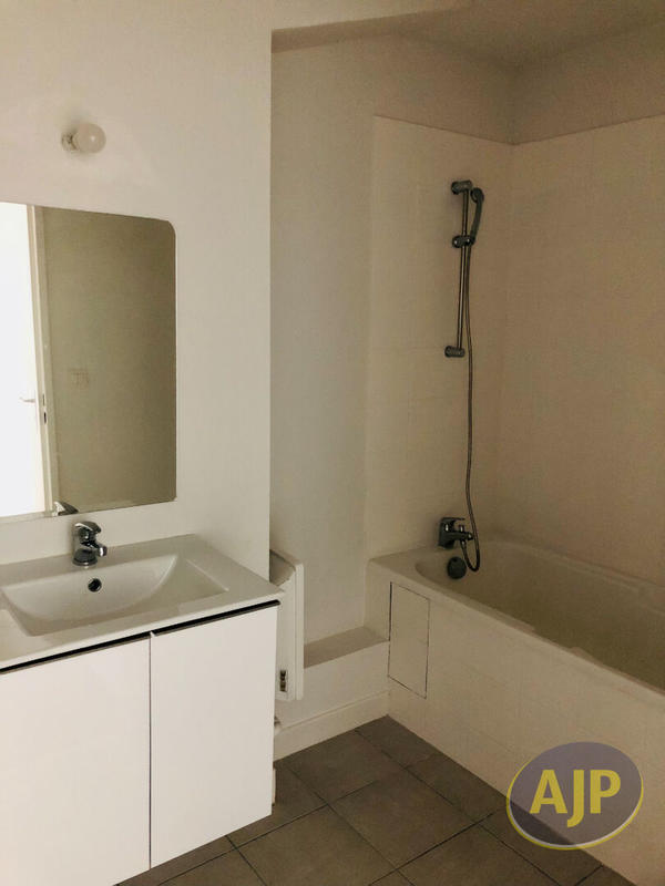 Appartement - 73 m² - 3 pièces