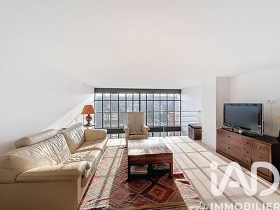 Maison - 196 m² - 7 pièces