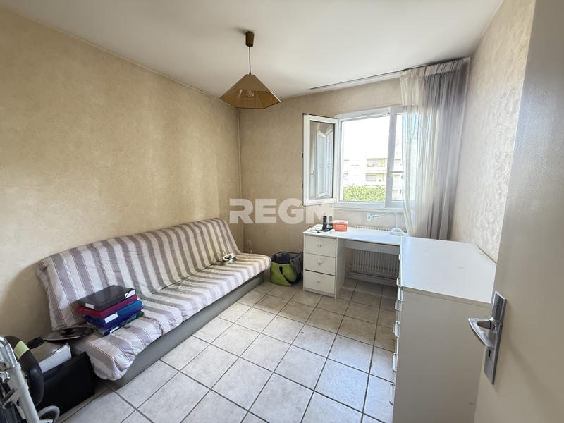 Appartement - 89 m² - 3 pièces