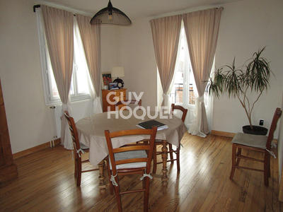 Maison - 80 m² - 4 pièces