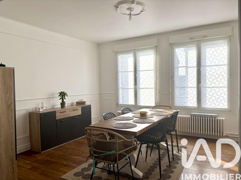 Appartement - 120 m² - 6 pièces