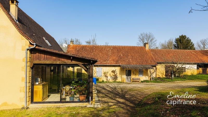 Maison - 130 m² - 4 pièces