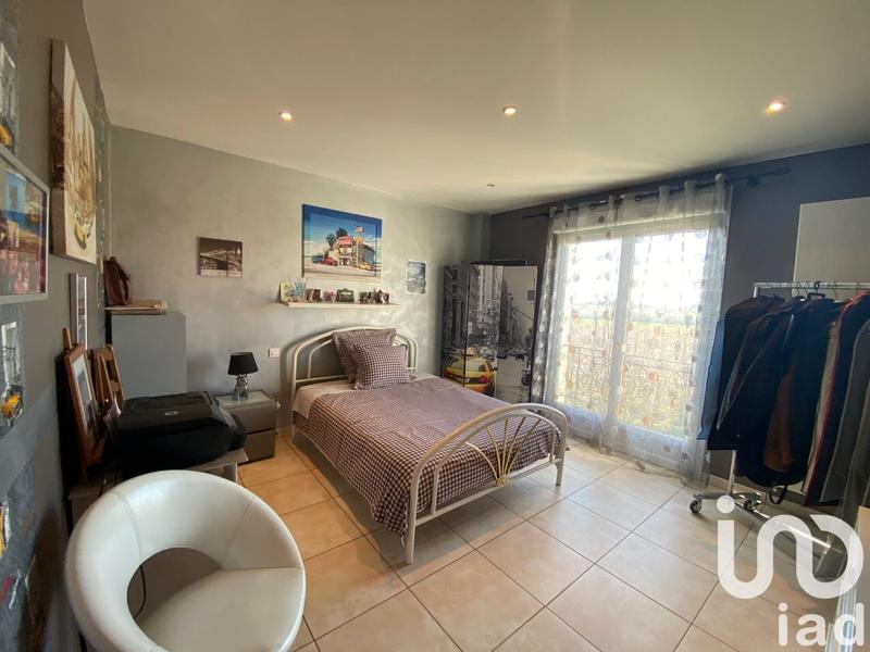 Maison - 195 m² - 5 pièces