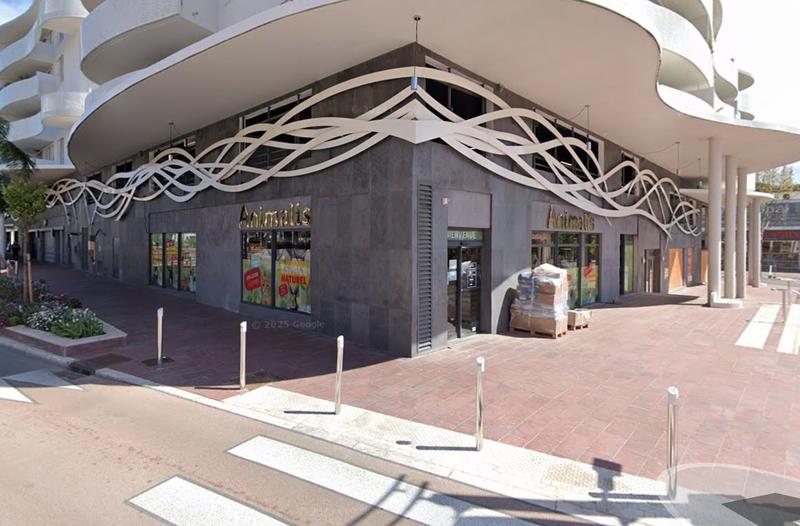 Local commercial - 276 m²