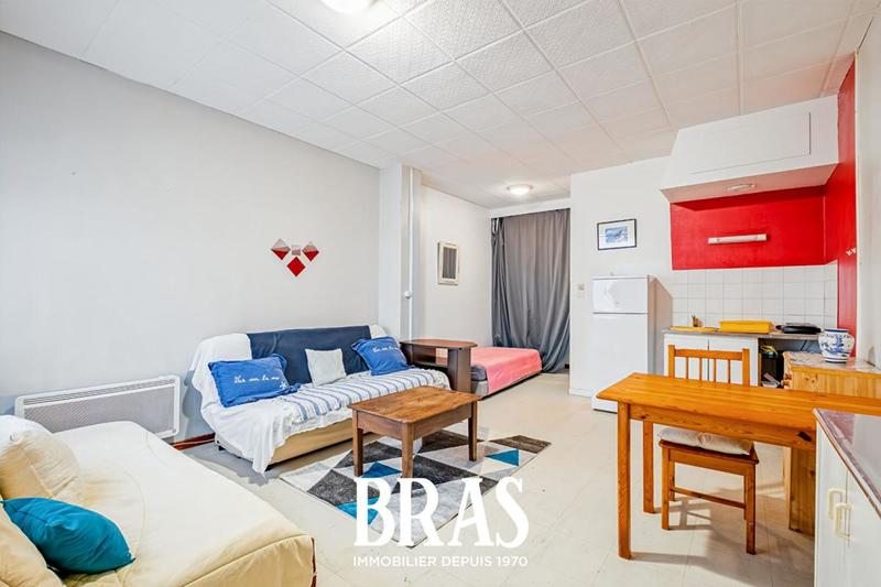 Studio - 28 m² - 1 pièce