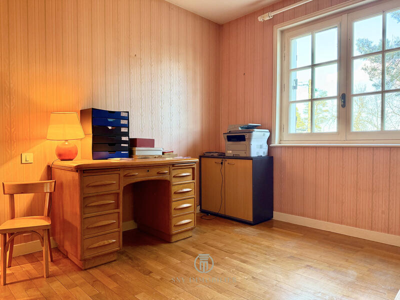 Maison - 165 m² - 7 pièces