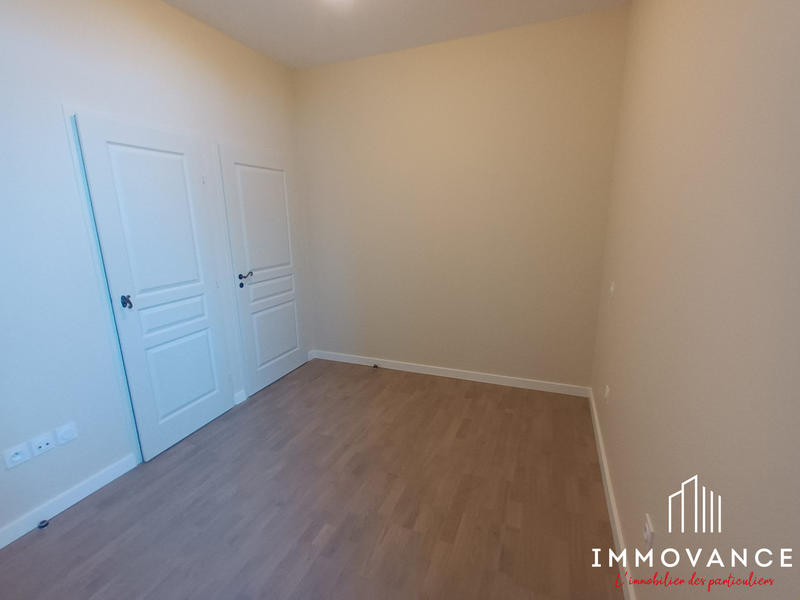 Appartement - 64 m² - 2 pièces