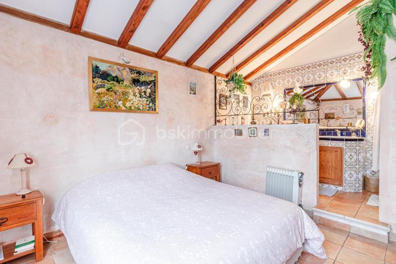 Maison - 250 m² - 10 pièces