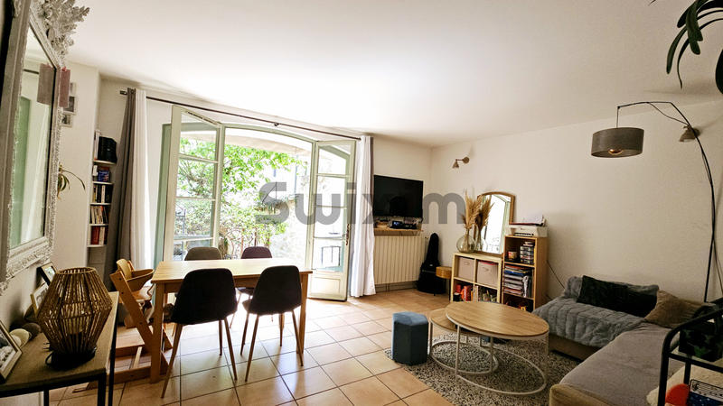 Appartement - 60 m² - 3 pièces