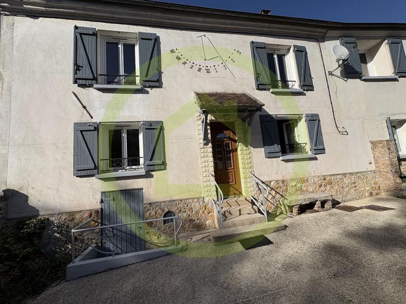 Maison - 101 m² - 6 pièces