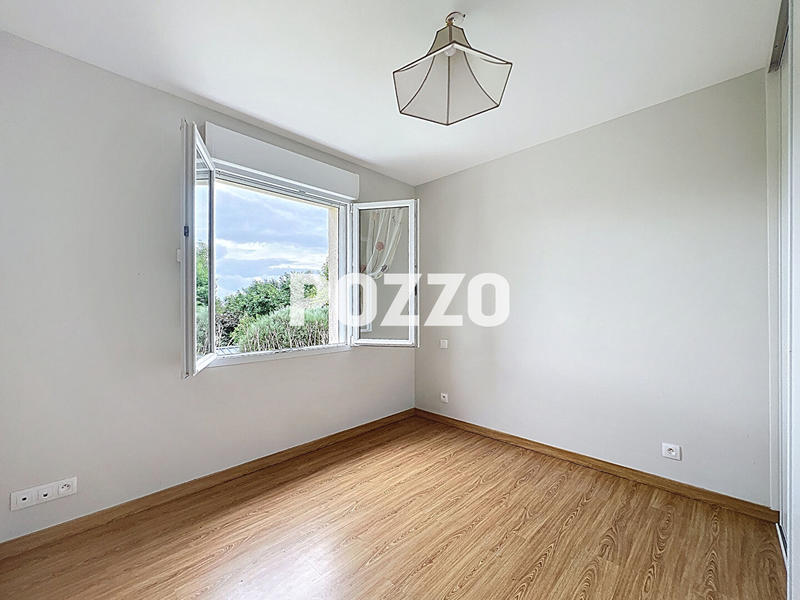 Maison - 87 m² - 4 pièces