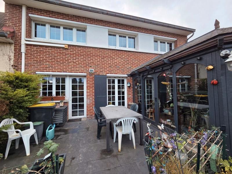 Maison - 145 m² - 7 pièces