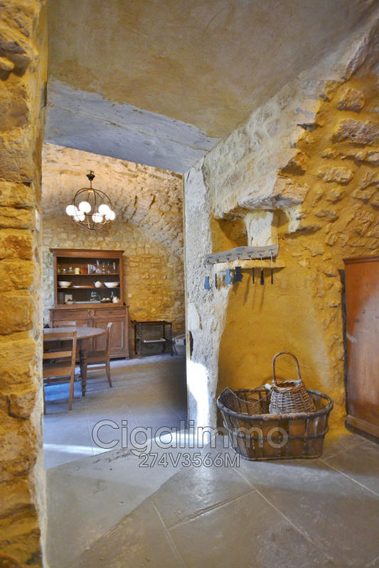 Maison en pierre - 176 m² - 7 pièces