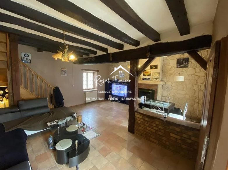 Maison - 102 m² - 5 pièces