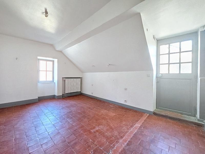 Appartement - 145 m² - 5 pièces