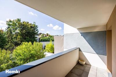 Appartement - 81 m² - 4 pièces