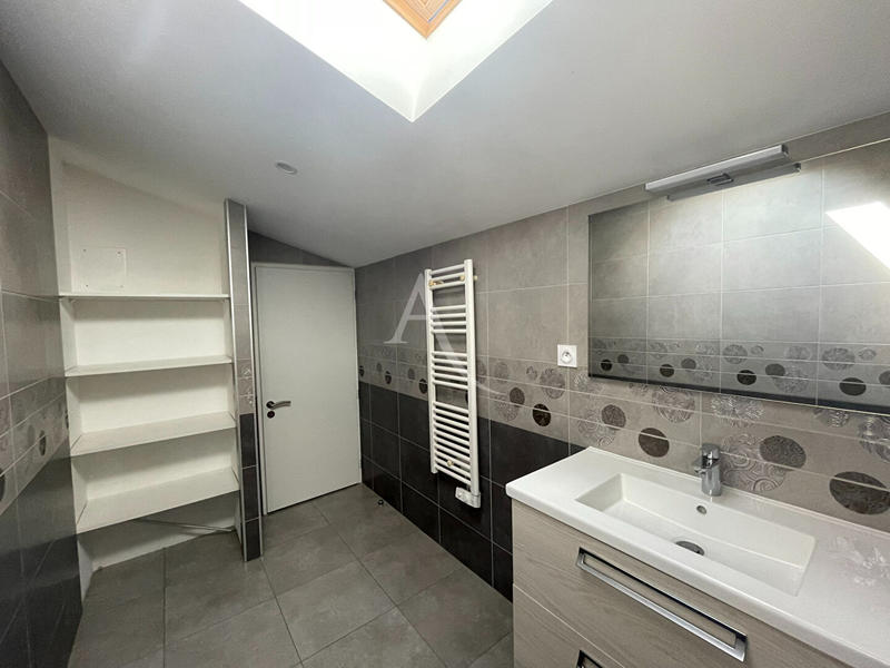 Maison - 112 m² - 4 pièces