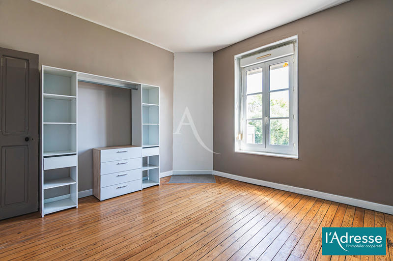 Maison - 87 m² - 5 pièces