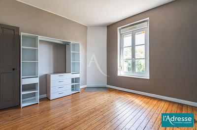 Maison - 87 m² - 5 pièces