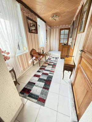 Maison - 102 m² - 4 pièces