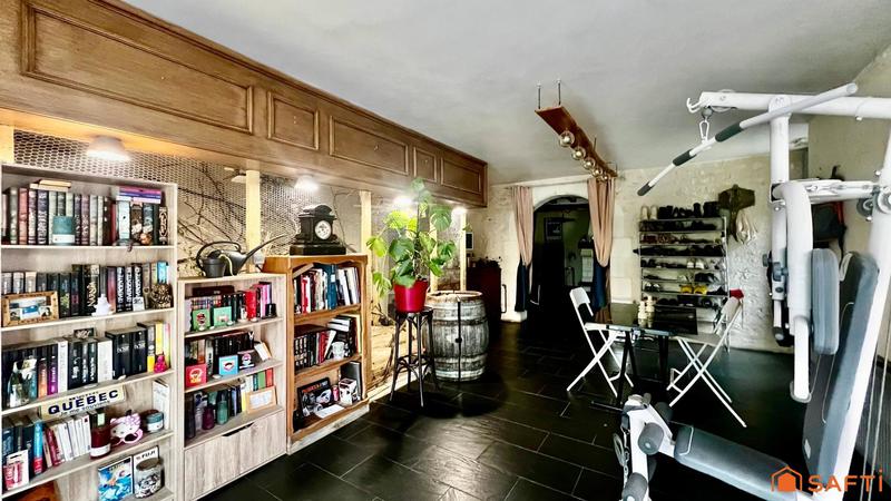 Maison - 180 m² - 6 pièces