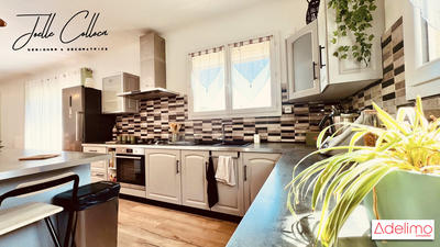 Maison - 140 m² - 5 pièces