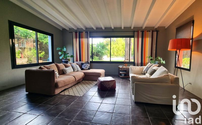 Maison - 363 m² - 10 pièces