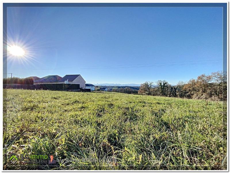 Terrain constructible - 1 515 m²