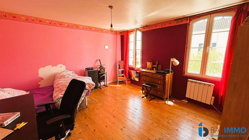 Maison - 189 m² - 5 pièces