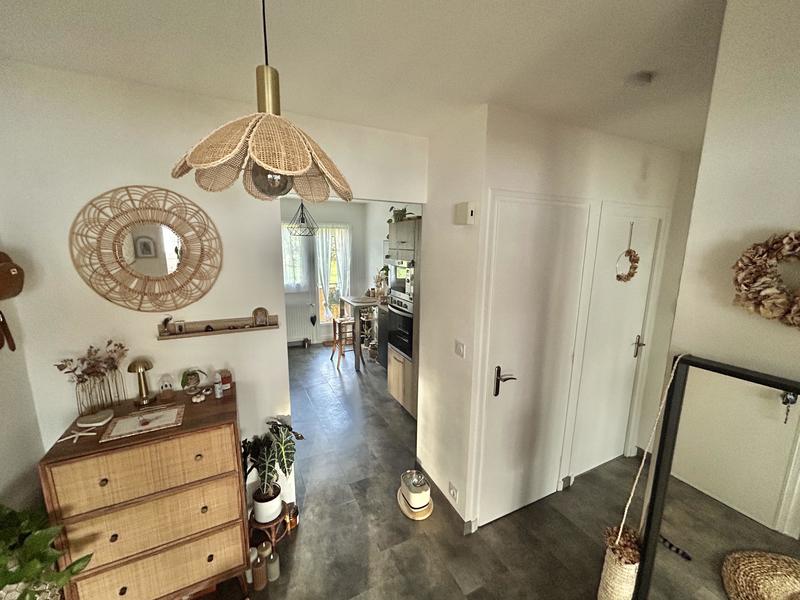 Appartement - 75 m² - 3 pièces